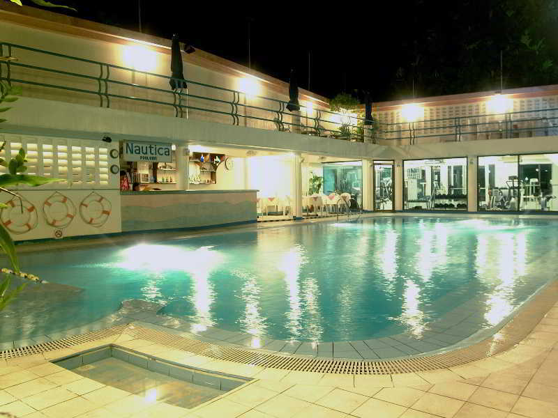 Patio Pacific Resort Balabag  Buitenkant foto